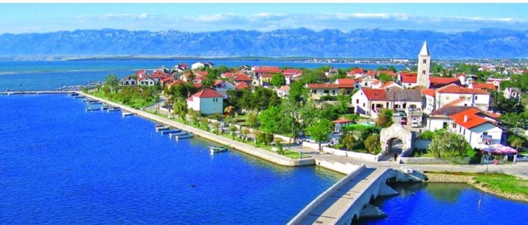 Holiday Home Aria Нін Екстер'єр фото